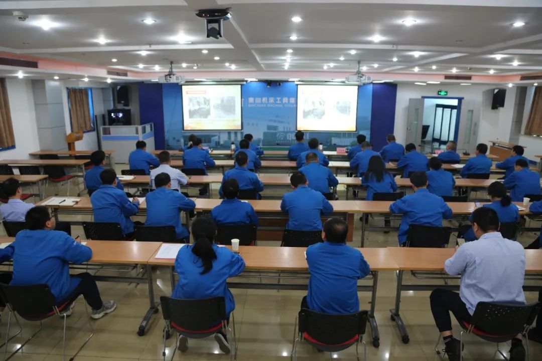 【党建动态】利来最老品牌集团参加省国资委“党委书记讲党史”系列党课第三讲