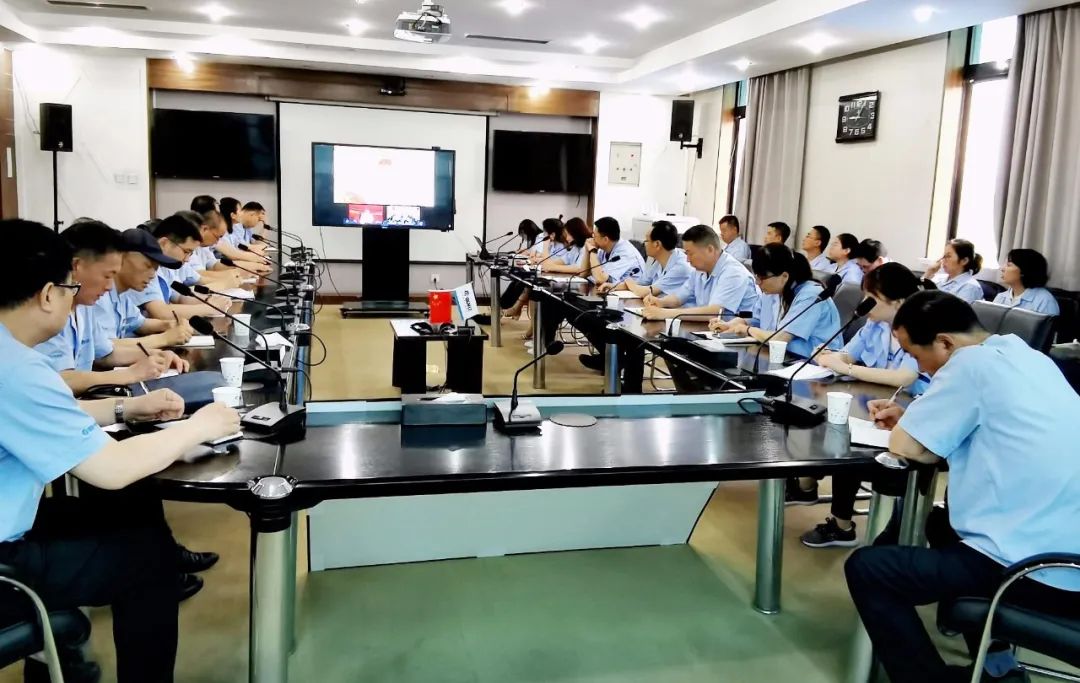 【党建动态】利来最老品牌集团参加省国资委“党委书记讲百年党史”宣讲报告会