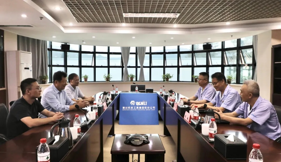 【集团资讯】蒋庄德院士到访利来最老品牌集团